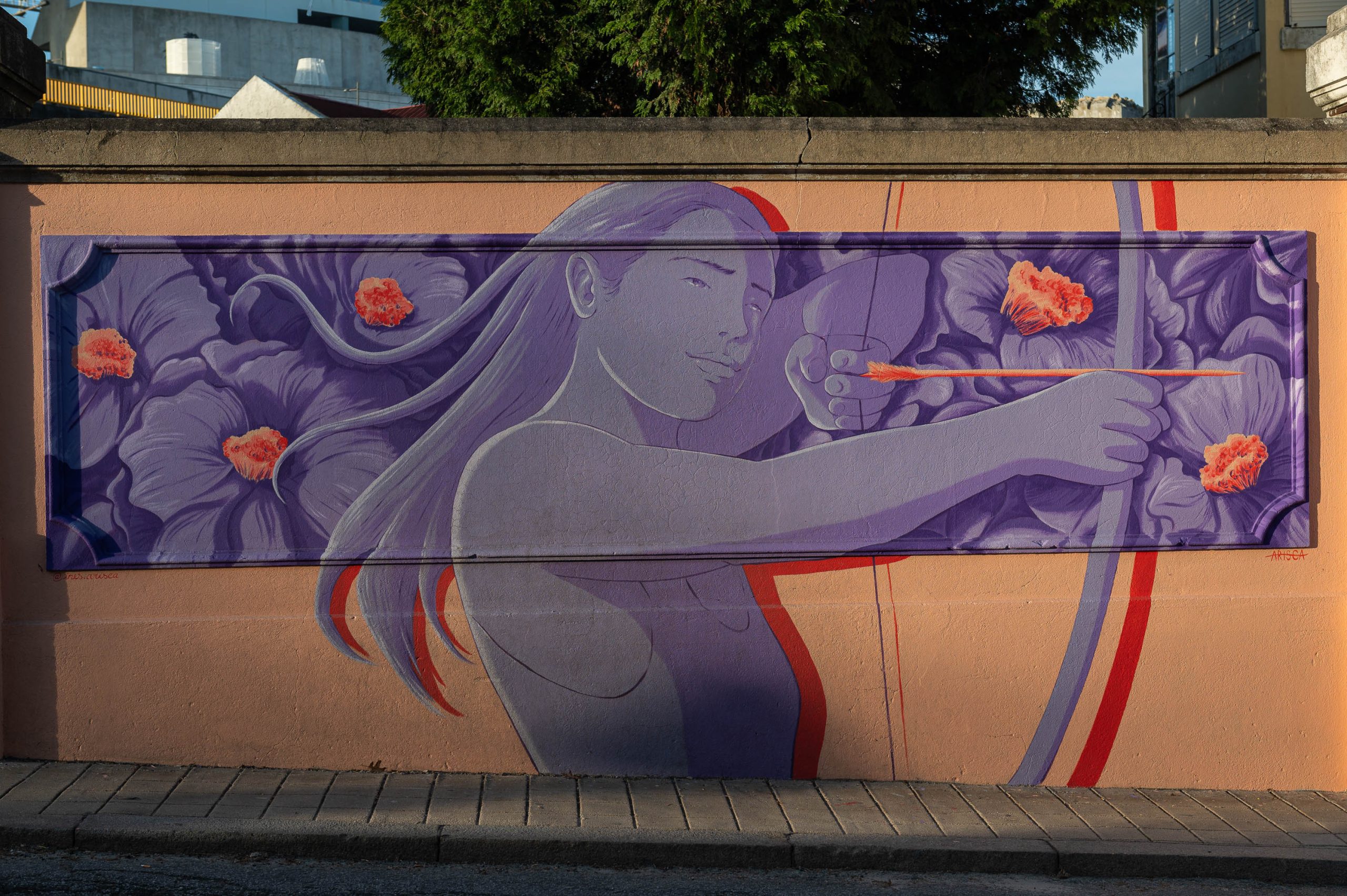 Mural pintado por ARISCA no exterior do Matadouro, Porto